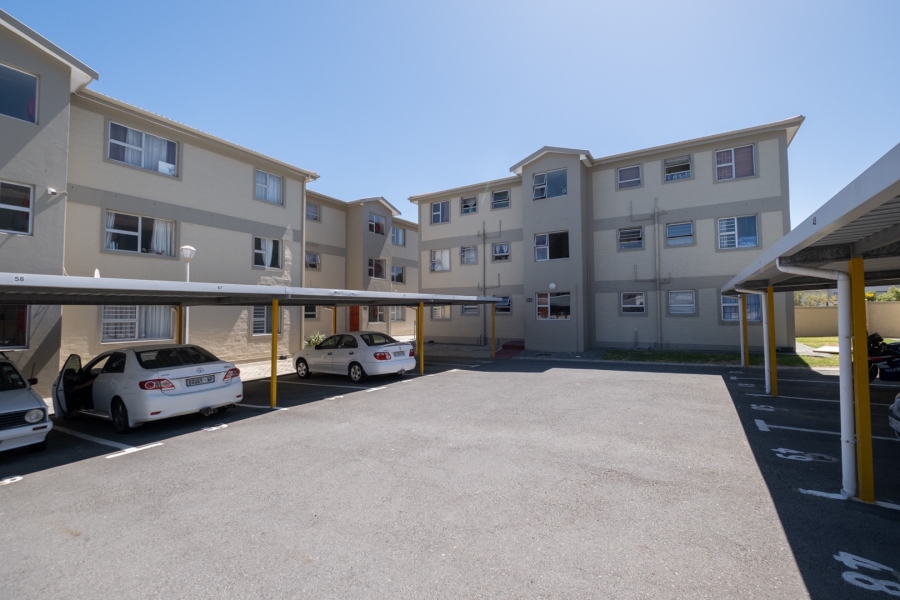 2 Bedroom Property for Sale in Anchorage Park Western Cape